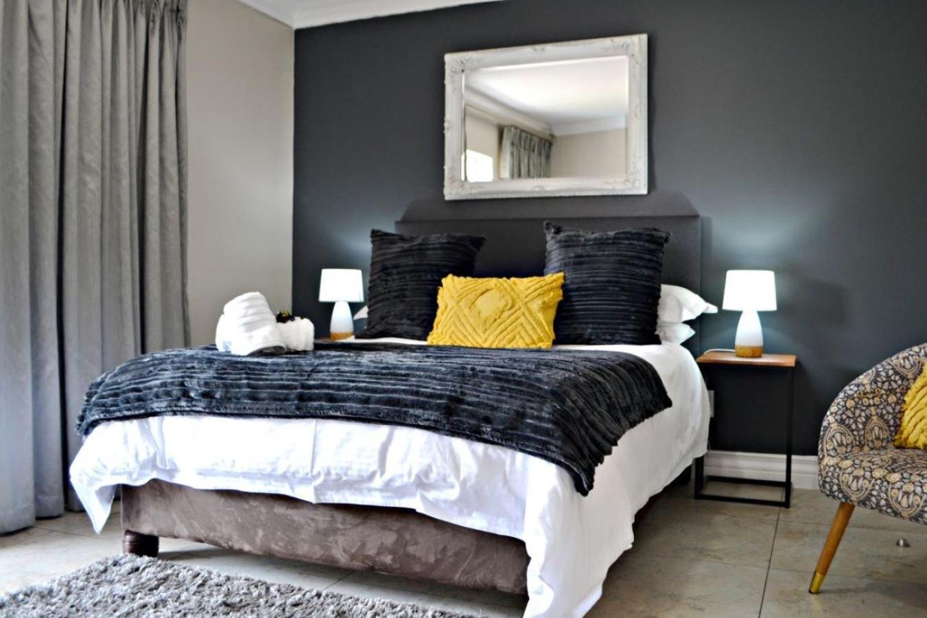 Bokmakierie Gastehuis Emalahleni Pty Ltd エクステリア 写真